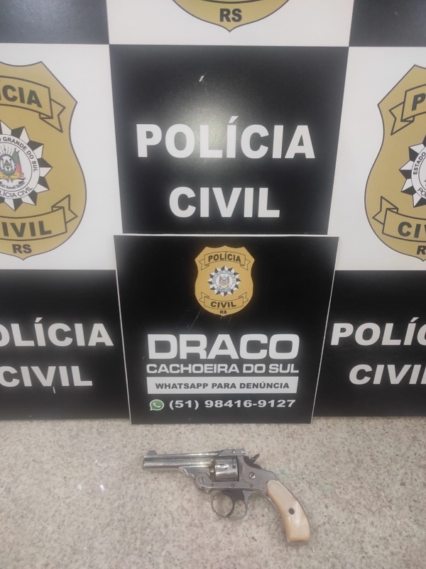 Arma é apreendida pela Polícia no Bairro Promorar