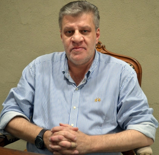 Operação apreende cocaína na casa do prefeito José Otávio