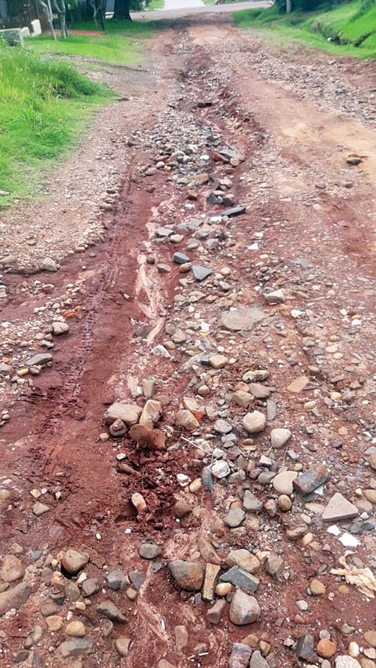 Moradores cobram calçamento da Major Ourique