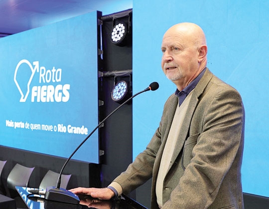 Paulo Hermann hoje no Cacisc ao Meio-dia