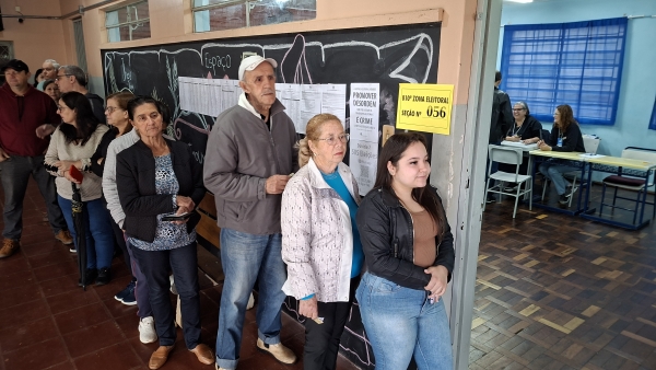 Seções eleitorais começam a registrar filas em Cachoeira do Sul 