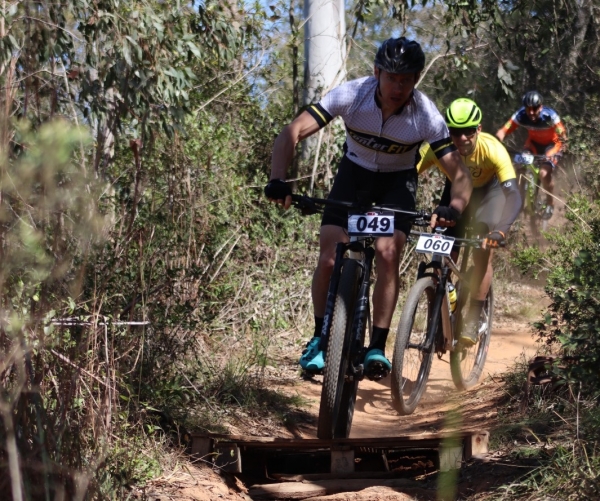 Copa MTB segue domingo com trilha na Ferreira