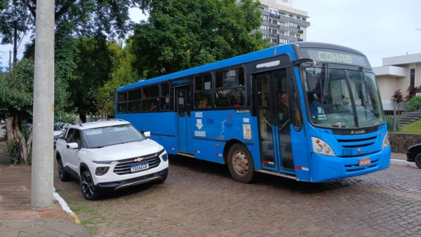 Prefeitura multa TNSG em R$ 130 mil por atrasos dos ônibus