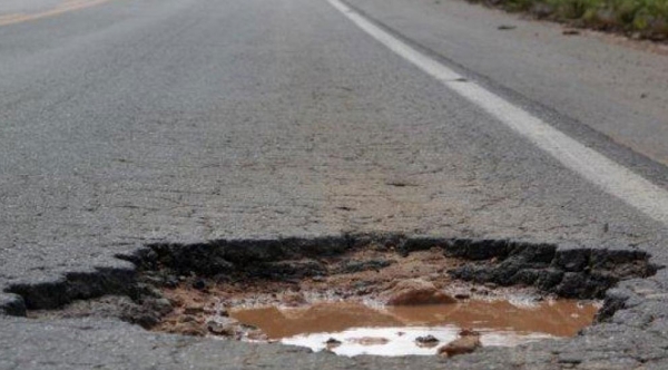  Dnit planeja operação para tapar buracos na BR 290