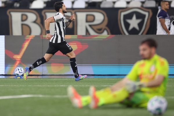 Inter é goleado por 4 a 0 pelo Botafogo no Engenhão