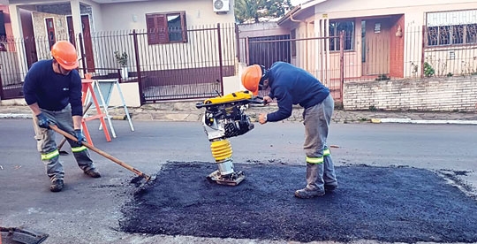 Corsan vai consertar 10 ruas de Cachoeira