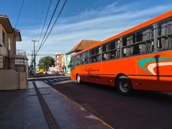 Ônibus da linha UFSM estragou nesta manhã 