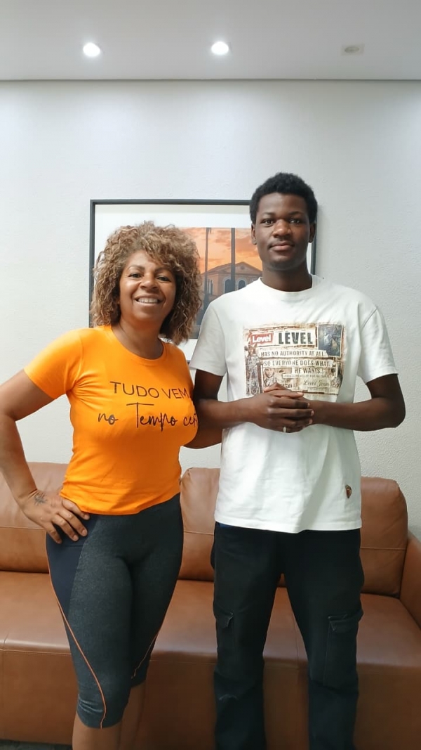 Estudante congolês da UFSM busca oportunidade de trabalho em Cachoeira