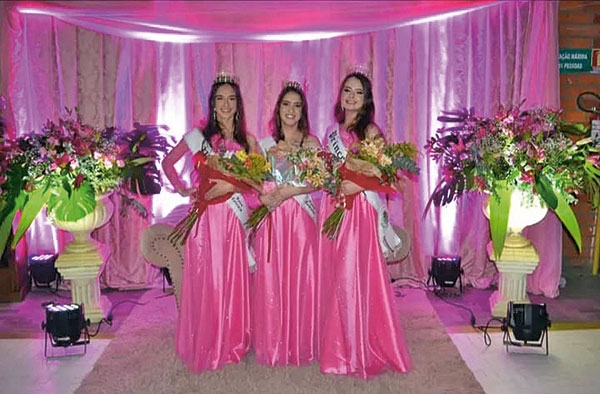 Novo Cabrais tem novas soberanas