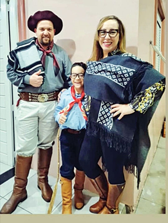 Entre bombachas, o jeans solitário