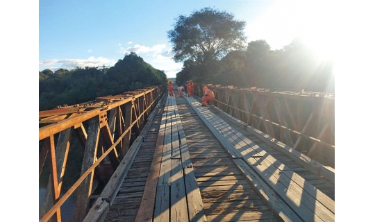 Daer conserta a ponta do Arroio Capané