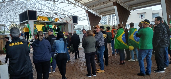 Direita pediu liberdade de expressão e anistia na carreata