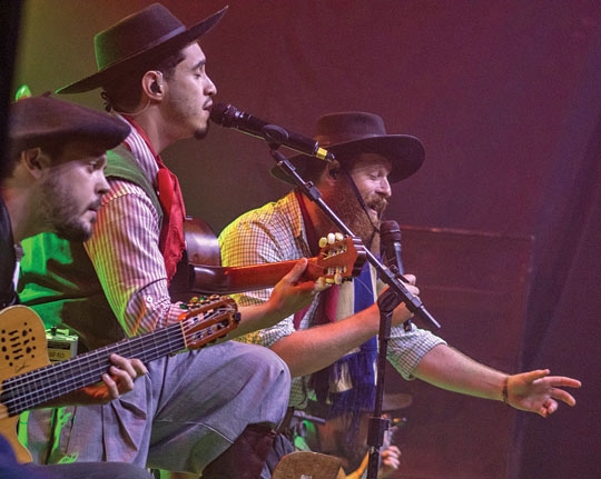Música de Lages vence a Vigília