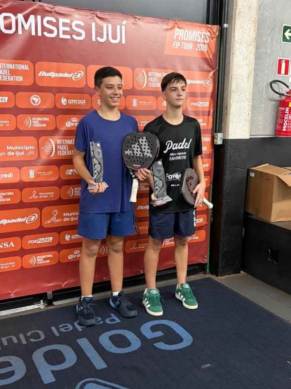 Benicio Fardin é vice-campeão no padel em Ijuí 