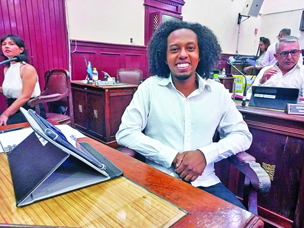 Ryan apresenta emenda para não ampliar vale-alimentação a CCs