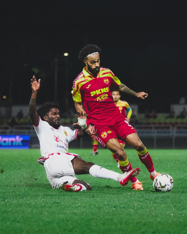 Chrigor marca dois gols na classificação do Selangor na Copa da Malásia