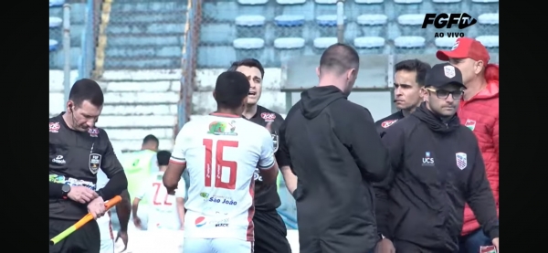 Passo Fundo, de Márcio Nunes, empata jogo de ida da semifinal da Divisão de Acesso 