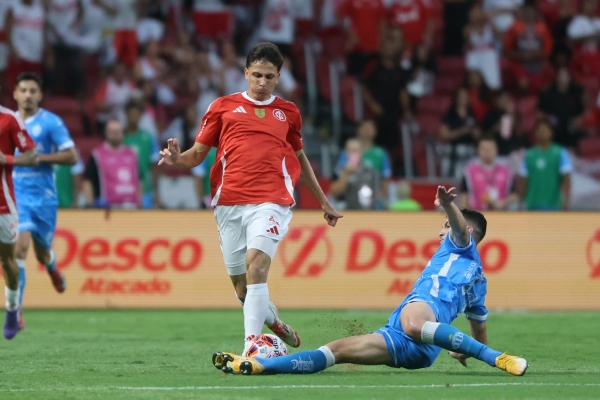 Inter estreia no Gauchão com virada sobre o Novo Hamburgo