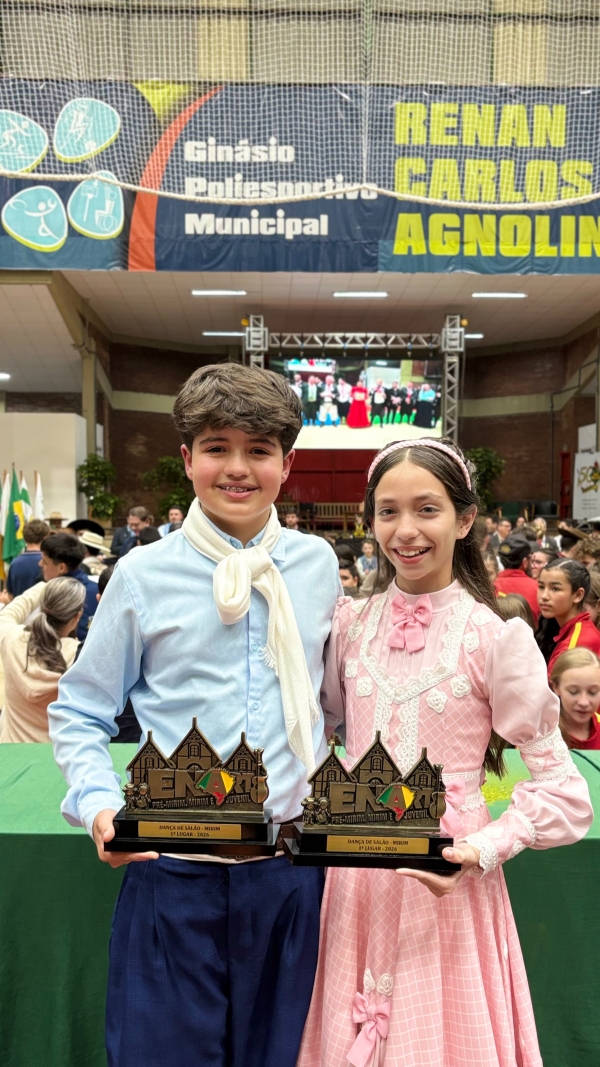 Christofer e Joana são campeões na dança no Enart 