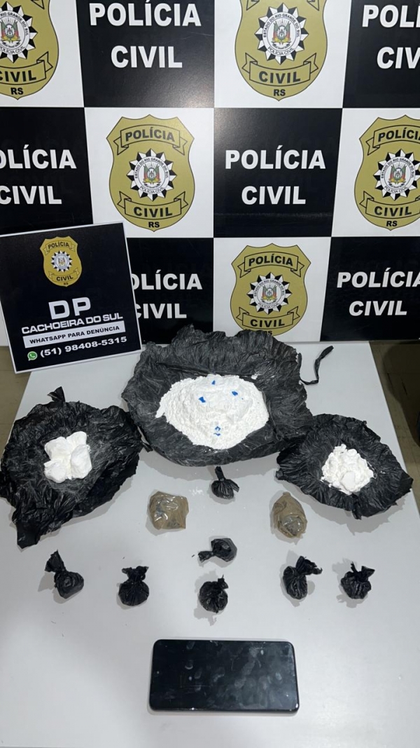 Polícia Civil pega mais de meio quilo de cocaína no Santa Helena 