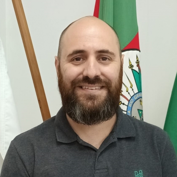 Cachoeira não precisa de um herói