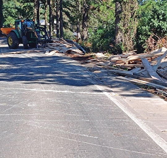 Caminhão é flagrado com 32 toneladas