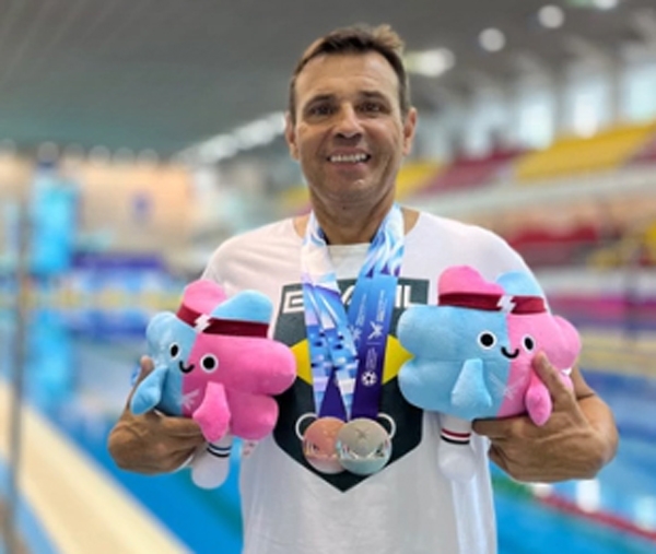 Rodrigo Carvalho conquista dois ouros nos Jogos Mundiais Masters