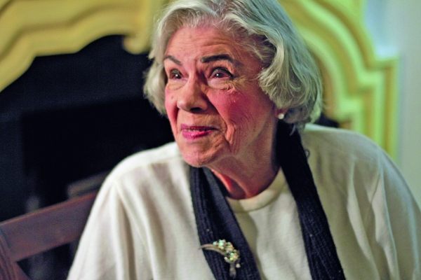 O legado poético de Sara Claveaux de Jardim