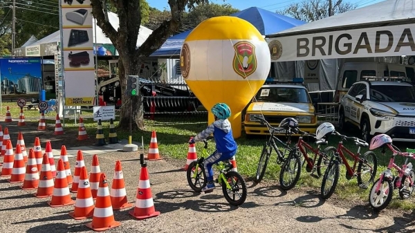 Escolinha de Trânsito está presente na 26ª Fenarroz 