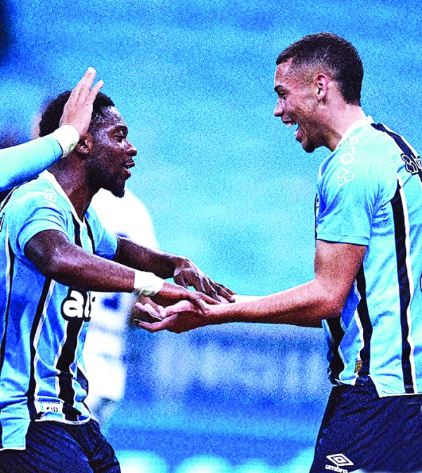 Grêmio vence o São José por 2 a 0 e leva o penta da Recopa Gaúcha