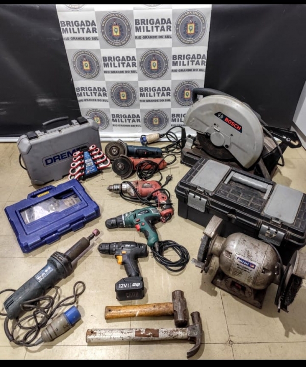 Força Tática da BM recupera ferramentas furtadas em operação no Cristo Rei 