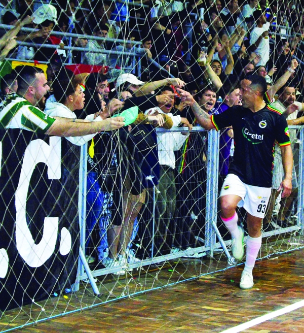 Xaxa domina escolha dos melhores do Cachoeirão de Futsal
