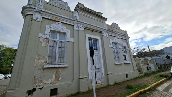 Prédio inventariado da Rua Pinheiro Machado vai a leilão em Cachoeira do Sul