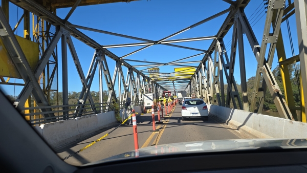Obra na Ponte do Fandango provoca congestionamento
