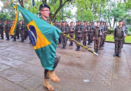 Guarnição celebrou o Dia do Exército
