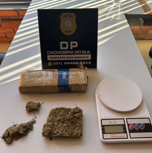 Suspeito de tráfico é preso na Ferreira 