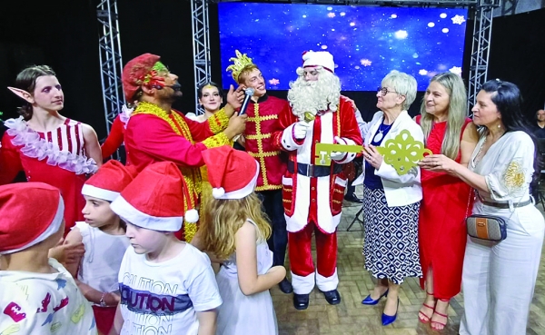 CDL entrega o Natal para Cachoeira