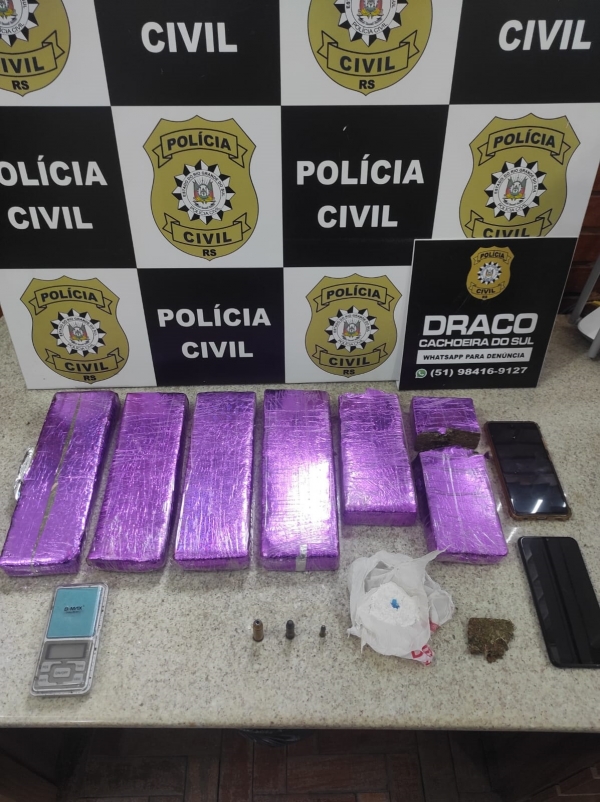 Três suspeitos de tráfico são presos pela Polícia Civil