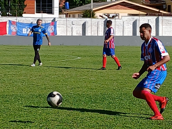 Bahia goleia o Dynamo por 8 a 0 e vai às quartas de final do Cachoeirão
