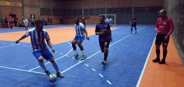 Projeto Estrela e Havaí vão à semifinal da Segundona