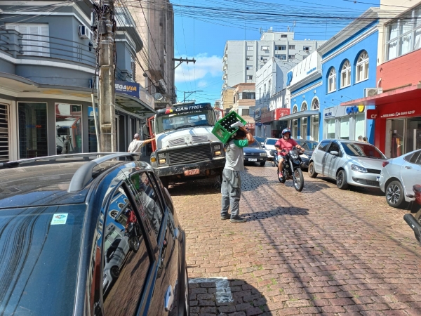 Regra que restringe caminhões é mais flexível em outras cidades