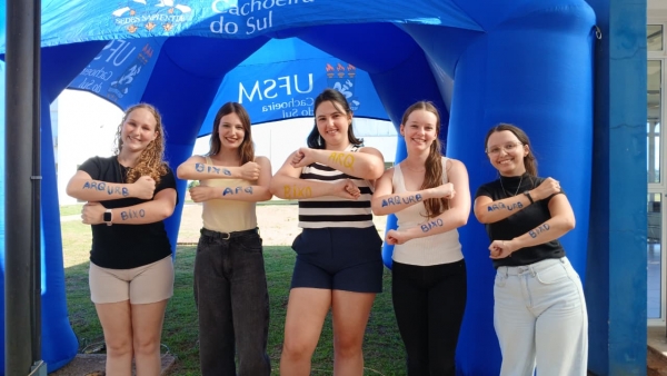 UFSM/CS chama 40 novos bixos