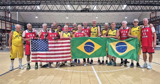 Chulipa joga pelo bronze no Pan