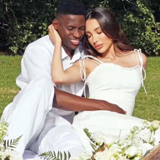 Jogador da Seleção Brasileira, Luiz Henrique  anuncia primeira gravidez da esposa