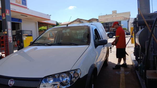 Gasolina sobe em Cachoeira após aumento do ICMS