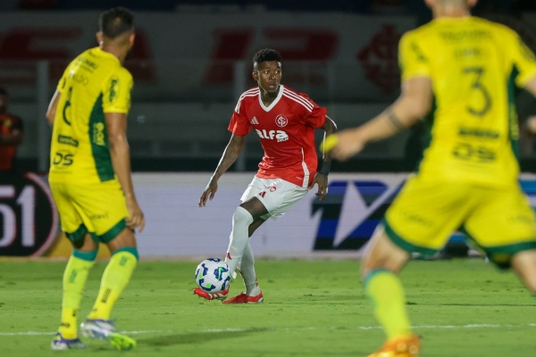 Inter perde por 3 a 1 para o Mirassol