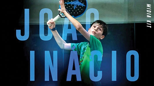 Pequeno na idade, gigante no padel