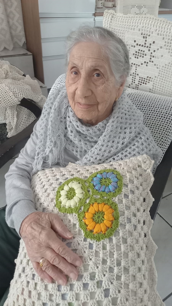 Maria da Glória celebra 100 anos neste sábado