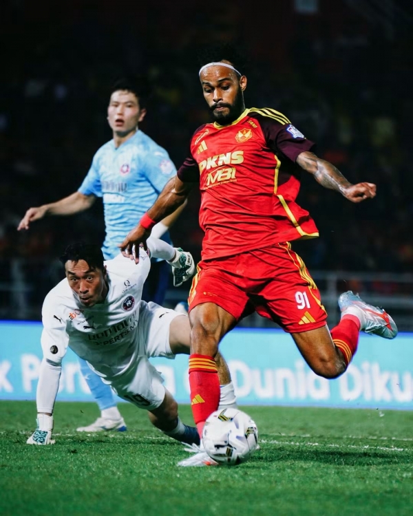 Chrigor comandan vitória do Selangor na Liga da Malásia 