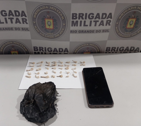 Suspeito de tráfico é preso pela Brigada Militar 